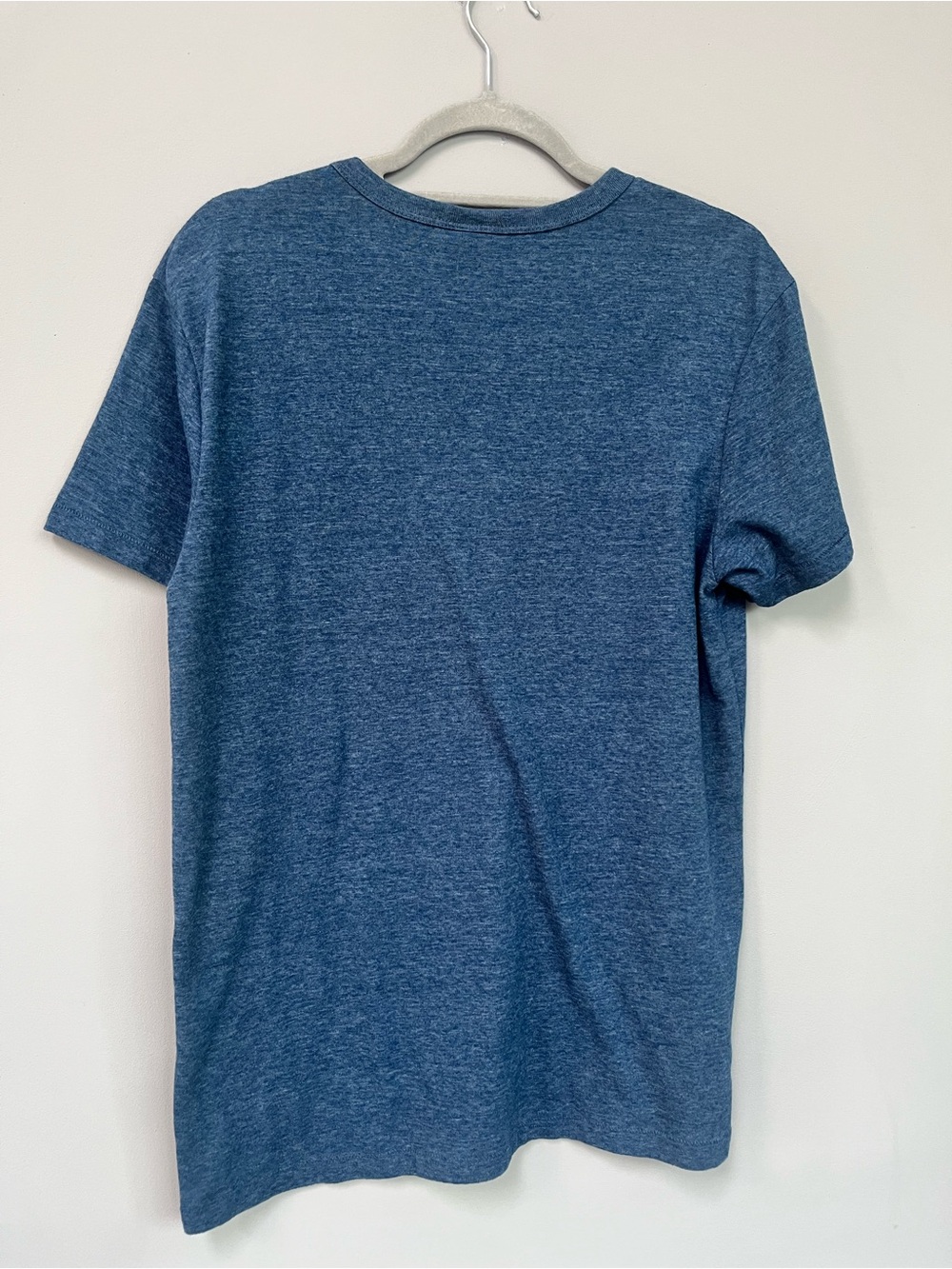 Obey men’s soft T - Picture 4 of 4